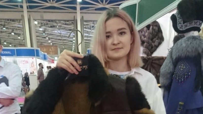 Ксения Чирцова победитель в номинации Изделия из меха овчины и кожи